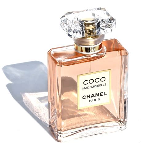 nước hoa chanel mademoiselle